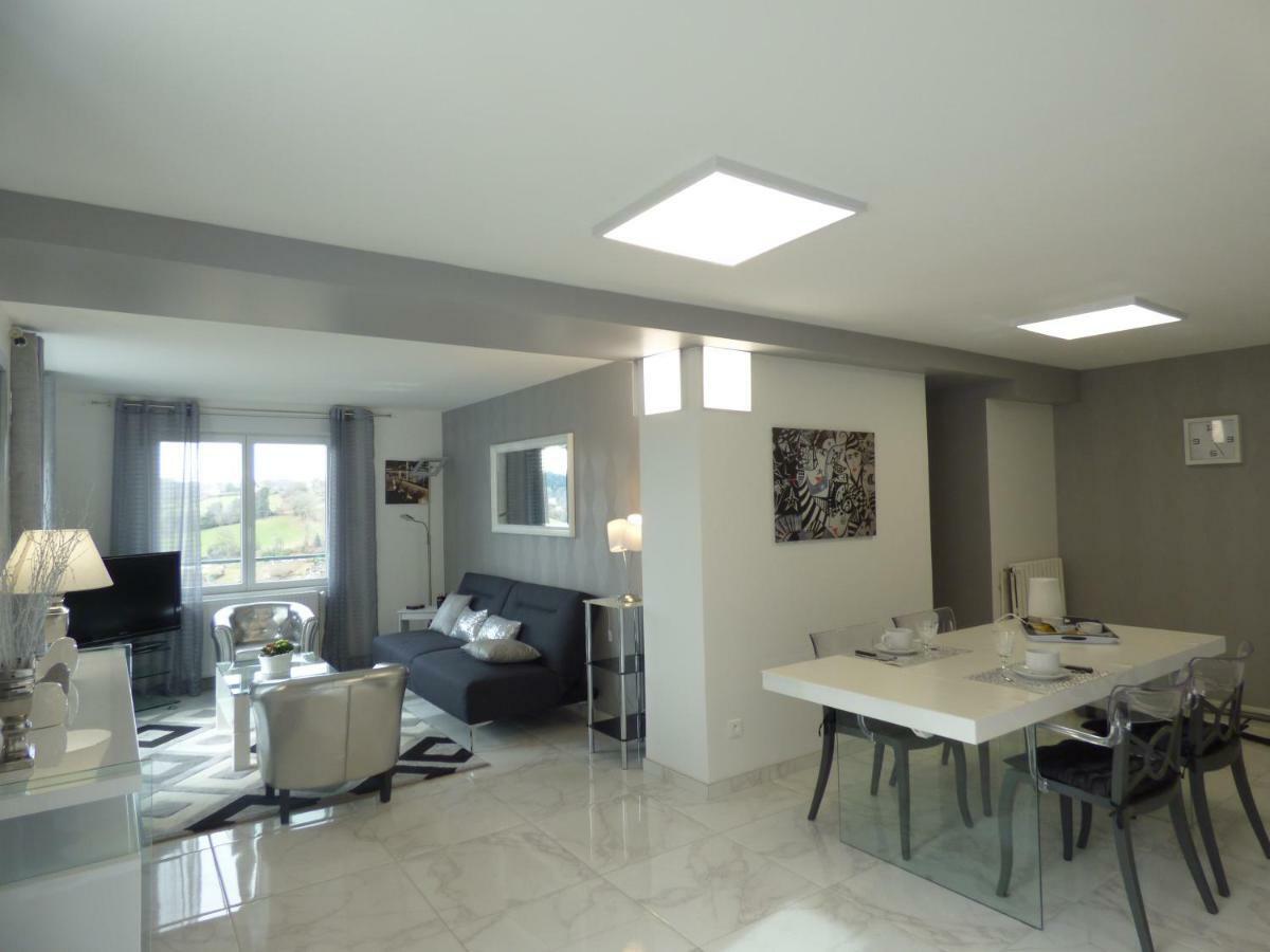Suite Panoramique A تول المظهر الخارجي الصورة